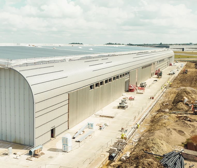 Domus III, Farnborough Airport | McLaughlin & Harvey