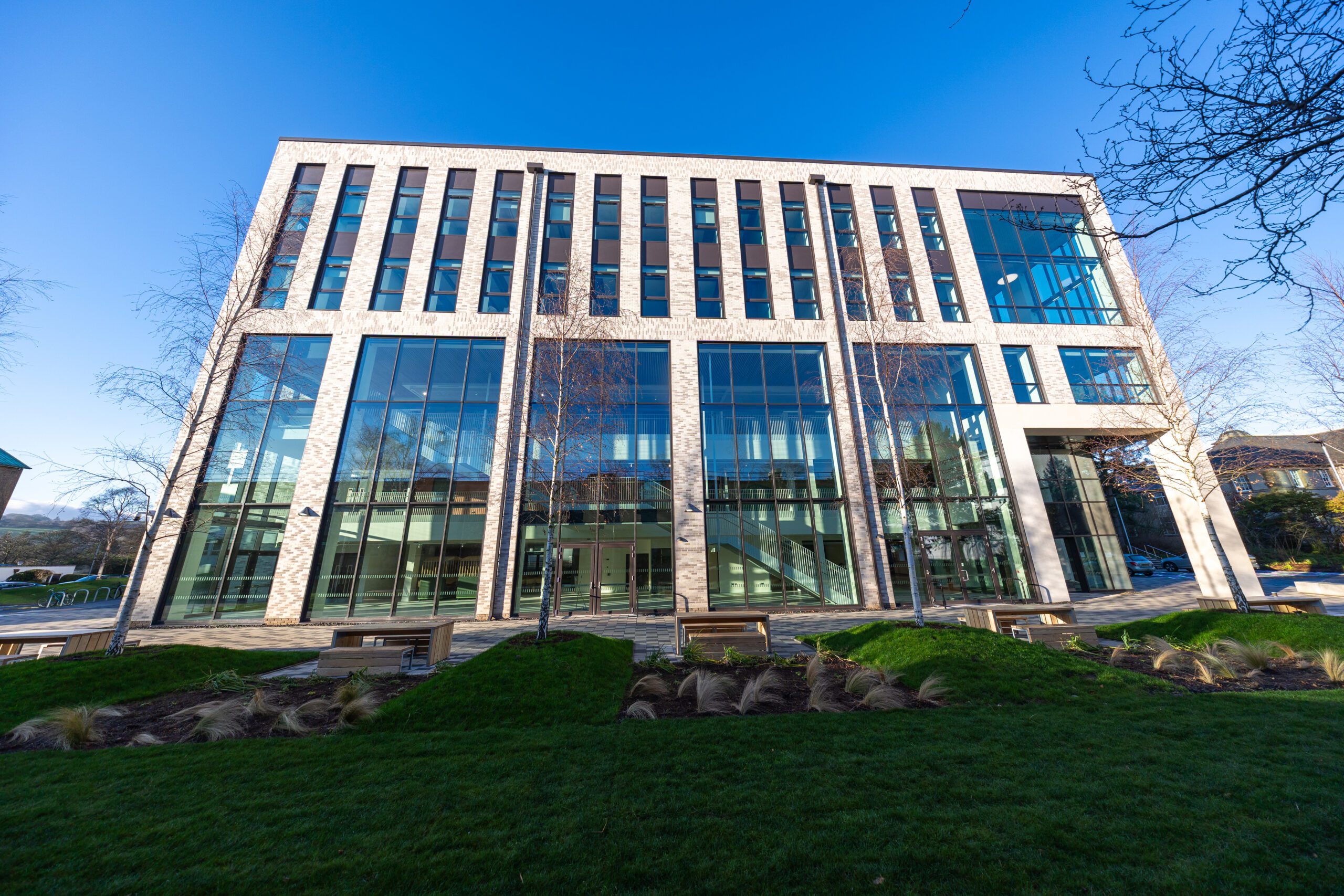 Featured Image for The University of Edinburgh’s new Engineering Forum building is now complete